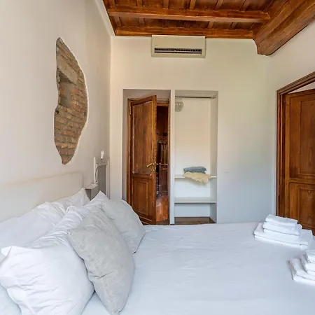 Apartamento Iflat Luxurious In Piazza Del Parlamento